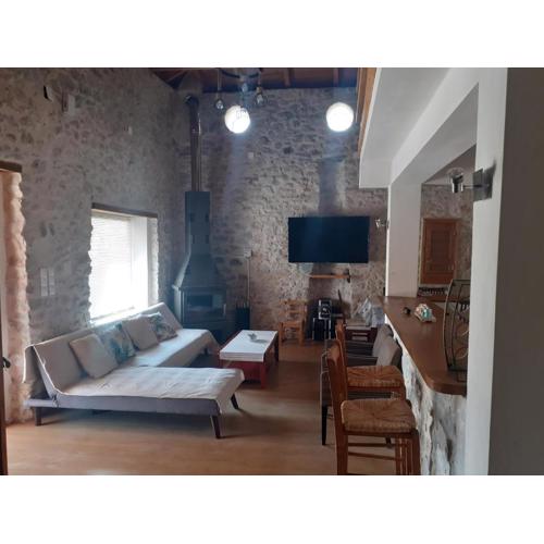 Tsitalia cottage house