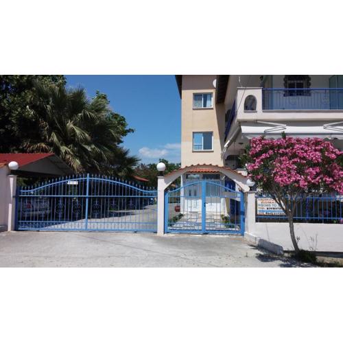 Tsolakis Apartments