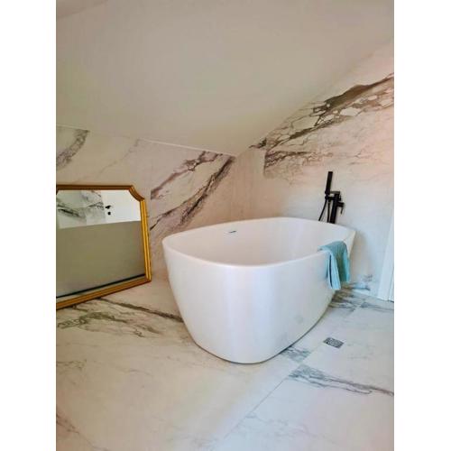 Tudisi Loft Room