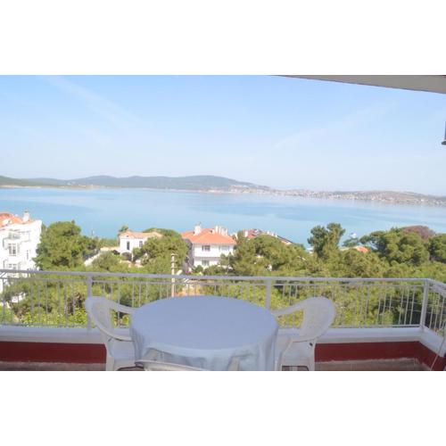 Tunc Hotel