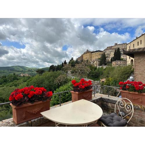 Tuscan Palace - Buratti