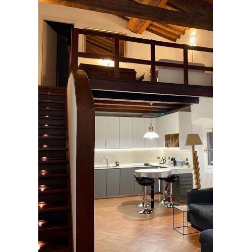 TUSCANY LOFT IN THE CITY