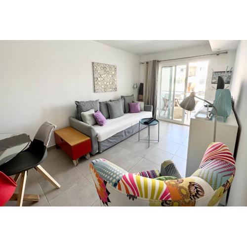 Tutti Frutti con Piscina, Terraza soleada privada, primera planta y Wi-FI