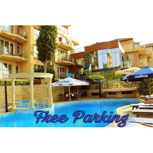Twins Palace ApartHotel