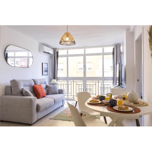Two Bedroom apartment near Playa del Palo by SharingCo