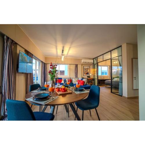 Two Bedroom Apartment, Spacious & Newly Renovated, Three Minutes from the Beach
