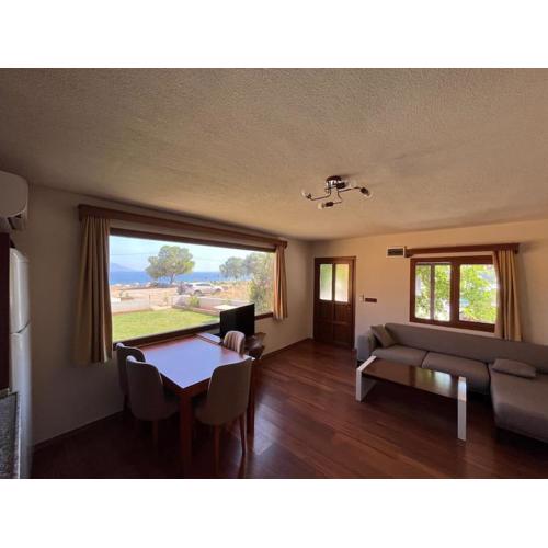 Two bedroom house by the sea in the village of Bodrum Mazı