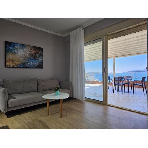 Two-bedroom penthouse apartment in Sarande