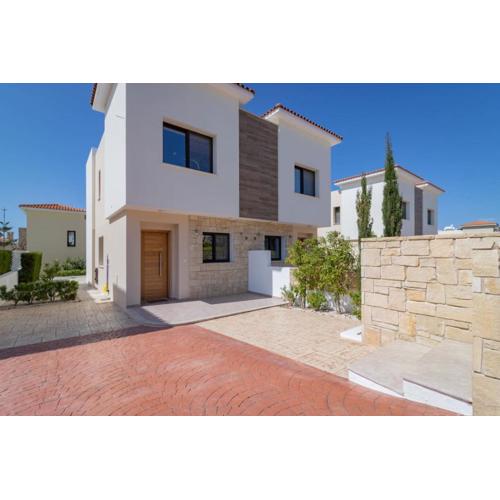 Two bedroom townhouse Chamomile