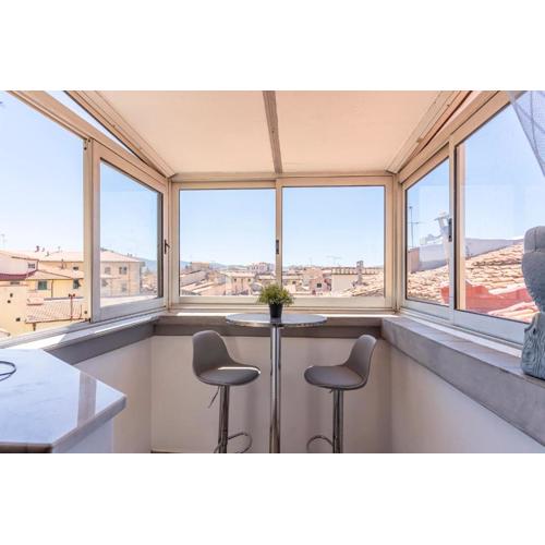 Typical Livorno Apartment with Covered Terrace!