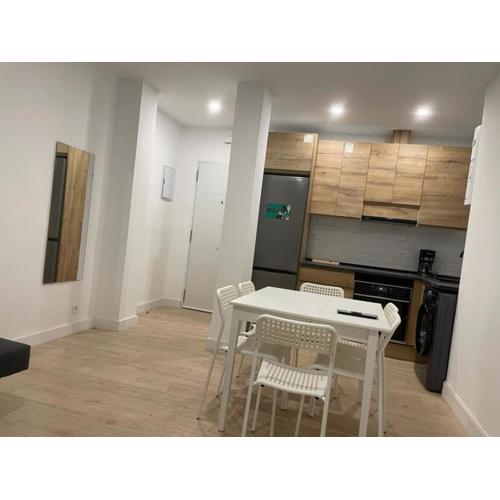 U2 Apartamento a estrenar, cerca de Metro