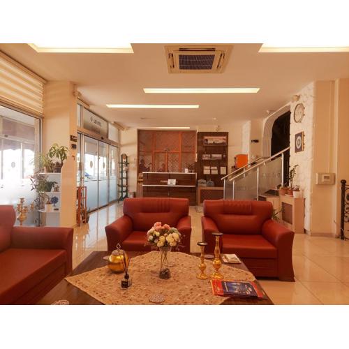 Udi Hotel
