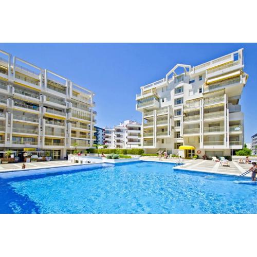 UHC Novelty Apartments