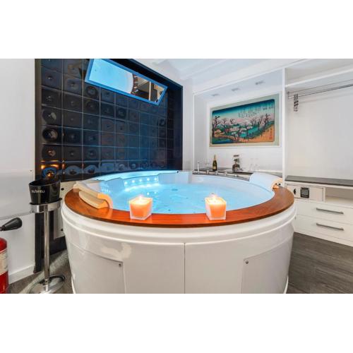 Ukiyo Suites And Rooms