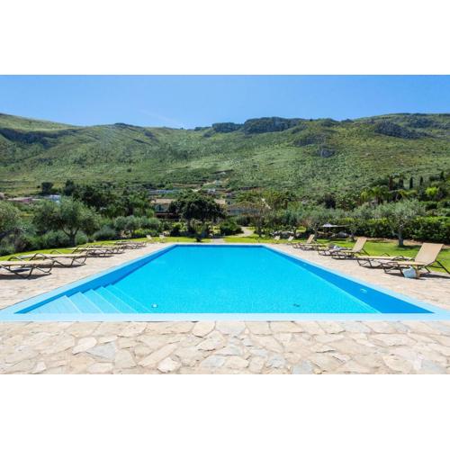 Ulivo Blu Holiday Homes