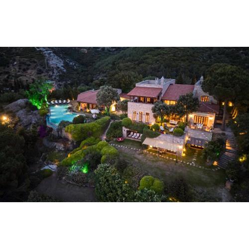 Ultra Luxury Hill Mansion, Yalıkavak