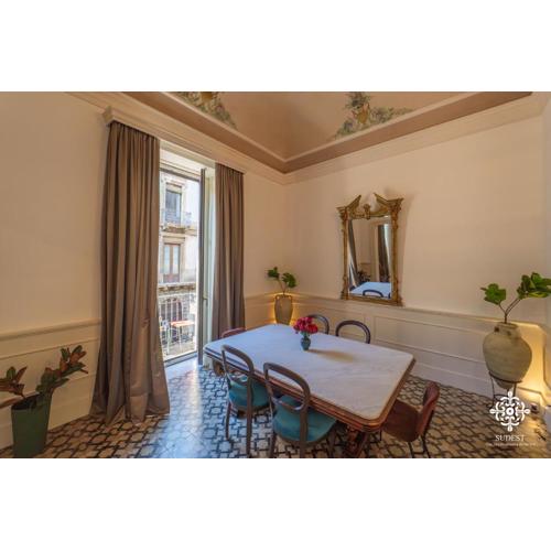 Umberto Charming Home - Elegante dimora in centro