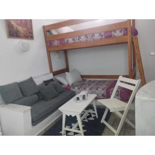 Un joli Studio meublé