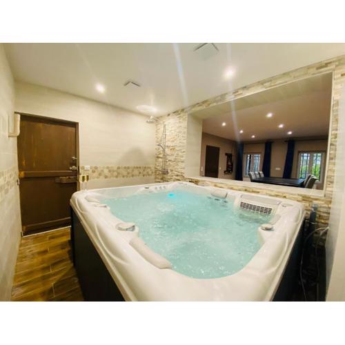 Un moment hors du temps - Jacuzzi - Sauna - Billard -Baby-Foot- Parking - 167