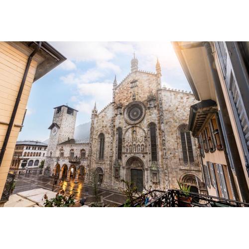 Unico Luxury Living in Como Duomo