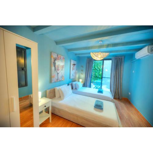 Unique & enchanting 2bedroom with jacuzzi GOSLM-14