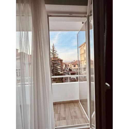 Unique flat with balcony in the heart of the city