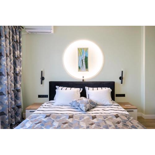 Urban Charm & Comfort - Chic 2BD in Prime Location by Flat Mаnager