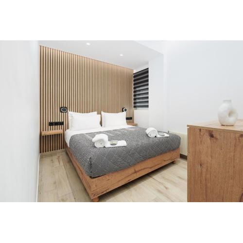 Urban Chic Apartment in the Heart of Athens