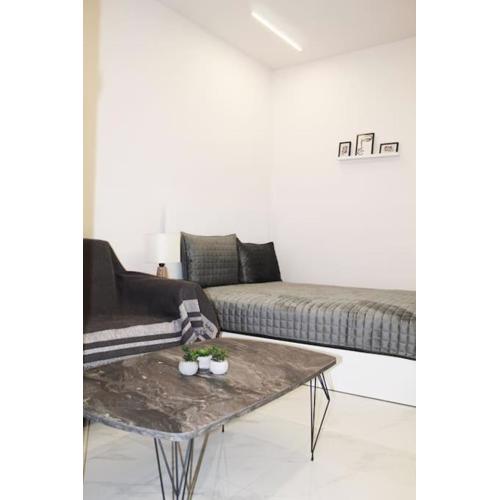 Urban Cozy Nest - One Piece