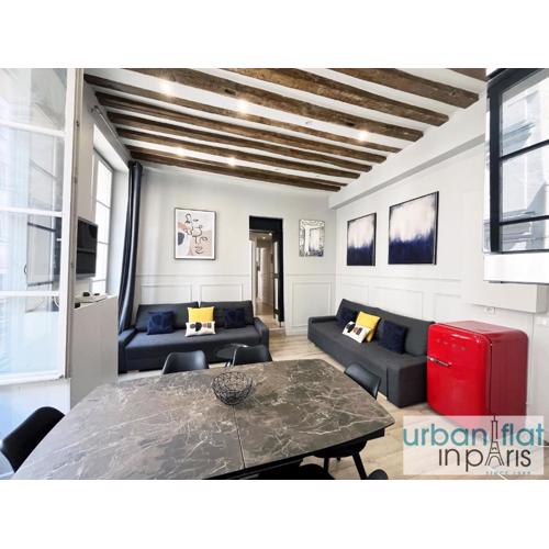 Urban Flat 44 - Charming 2 Bedrooms in the center