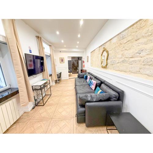 Urban Flat 74 - Disneyland in Paris