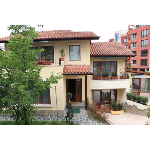 Urban House