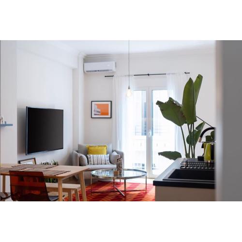Urban Retreat: Exarcheia Remodel