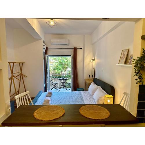 Urban Retreat , Psirri Athens City Center