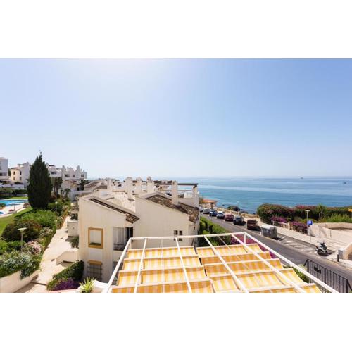 UrbanChicMalaga Sea View All Year Pool 10m from Beach and Shops in Torremuelle