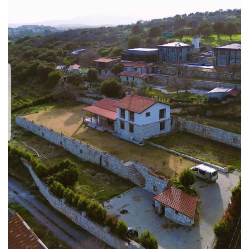 Urla - Taş Villa Dağ Evi