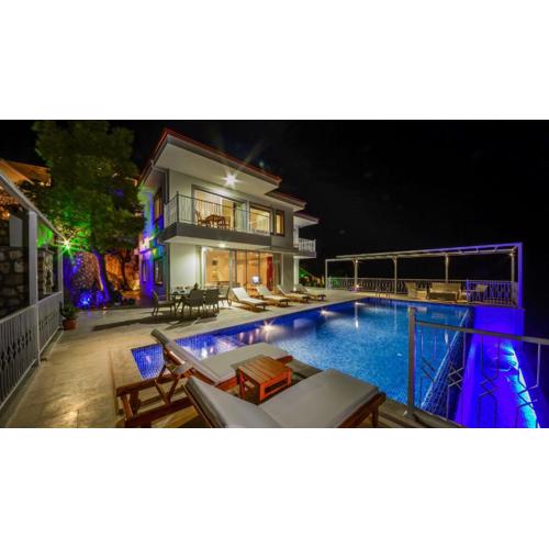 Uzumlu Village 3 Bedroom Villa - 1029