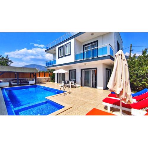 Uzumlu Village 3 Bedroom Villa 8529