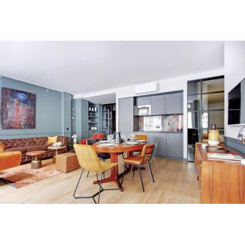 V Vast Apartment, Steps from Place des Vosges AC