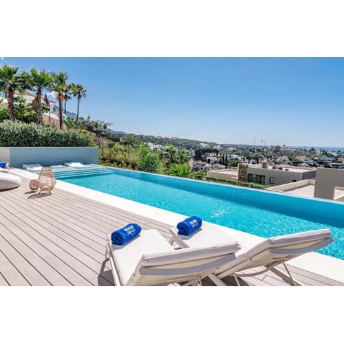VA- Top Class Marbella holiday villa
