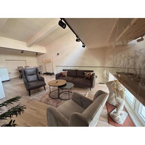 Vacation Studio by Andrea