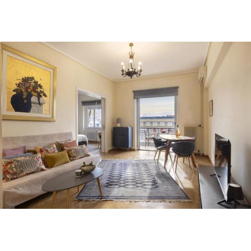 Valaoritou 6os - An aristocratic 1 BR in the hear