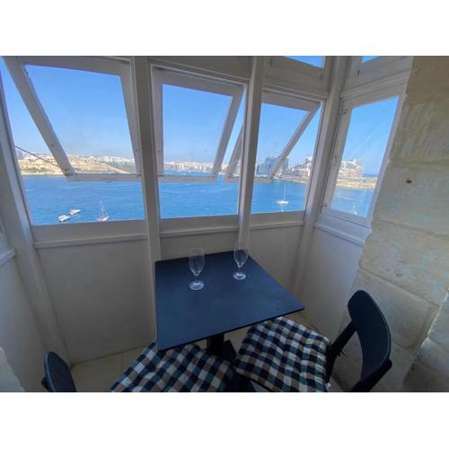 Valletta Seafront Apartment