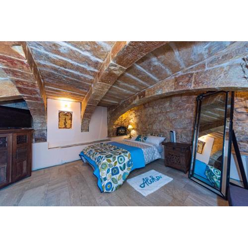 Valletta Traditional Townhouse