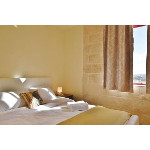 VALLETTASTAY - LUCKY STAR ONE BEDROOM APARTMENT 201