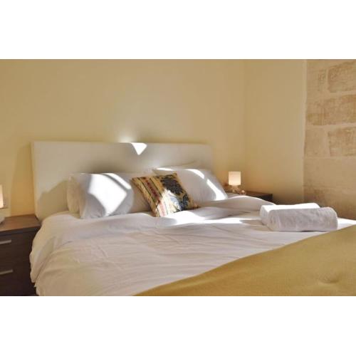 VALLETTASTAY - LUCKY STAR ONE BEDROOM APARTMENT 401