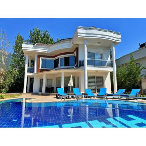 Valley Villa - 4 bedroom Private Villa