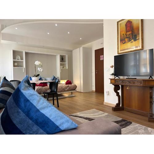Valverde Apartment and Rooms