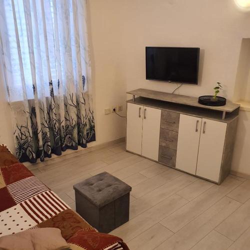 Varos apartment