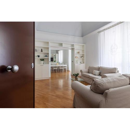 VE Apartment by My Temporary Home